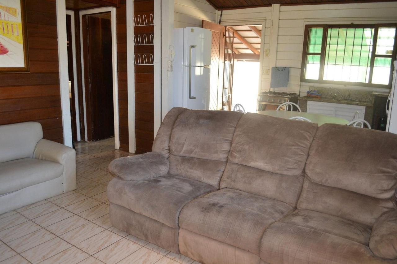 Holiday home Maranduba Chalet: Poolside Retreat With Sea Access Ubatuba